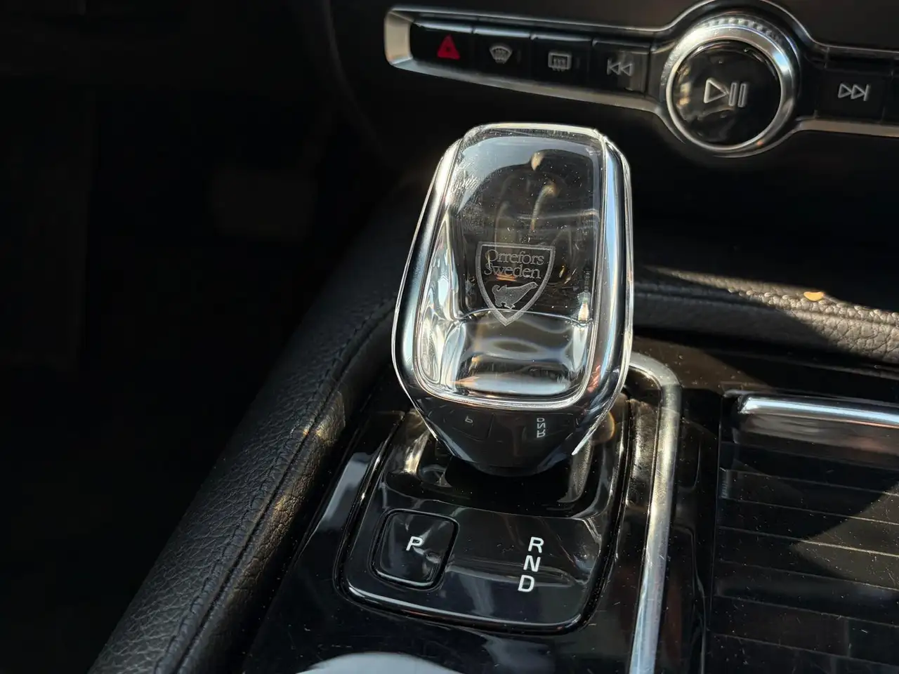 Volvo V60 2.0 T6 Recharge AWD Inscription LEER NAVI CRUI, миниатюра 29
