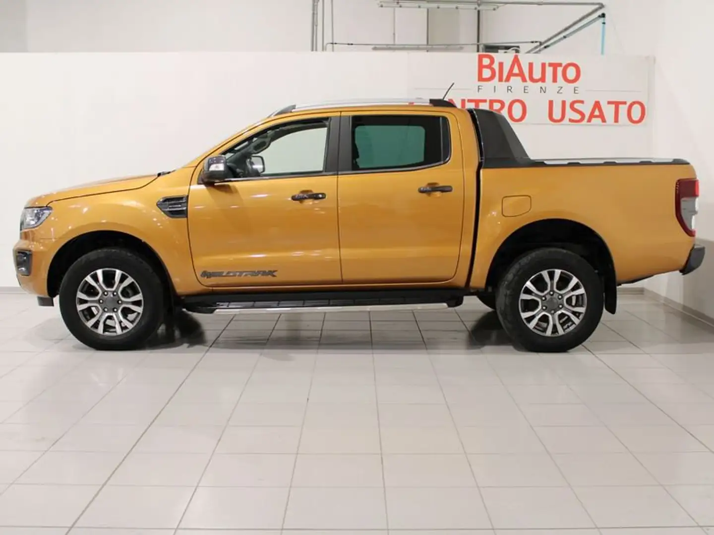 Ford Ranger 2.0 ECOBLUE aut. 213 CV DC Wildtrak 5 posti Arancione - 2