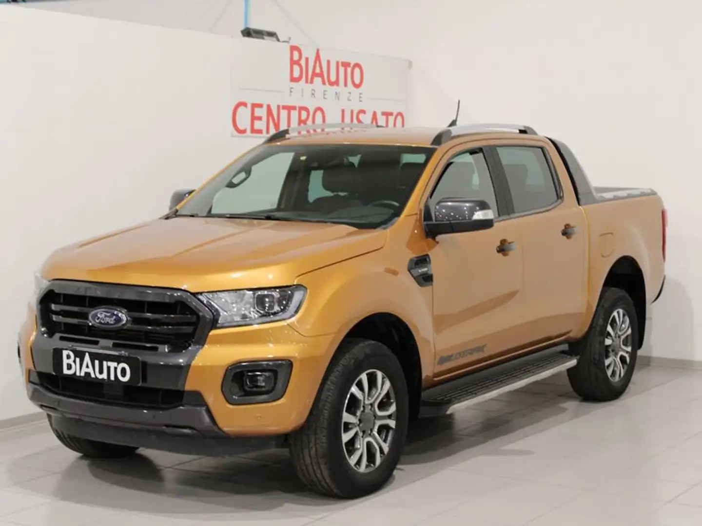 Ford Ranger 2.0 ECOBLUE aut. 213 CV DC Wildtrak 5 posti Arancione - 1