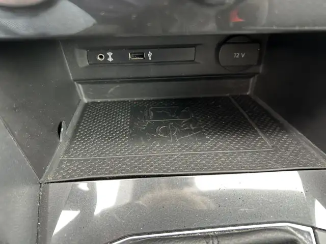 Volkswagen Tiguan view 11