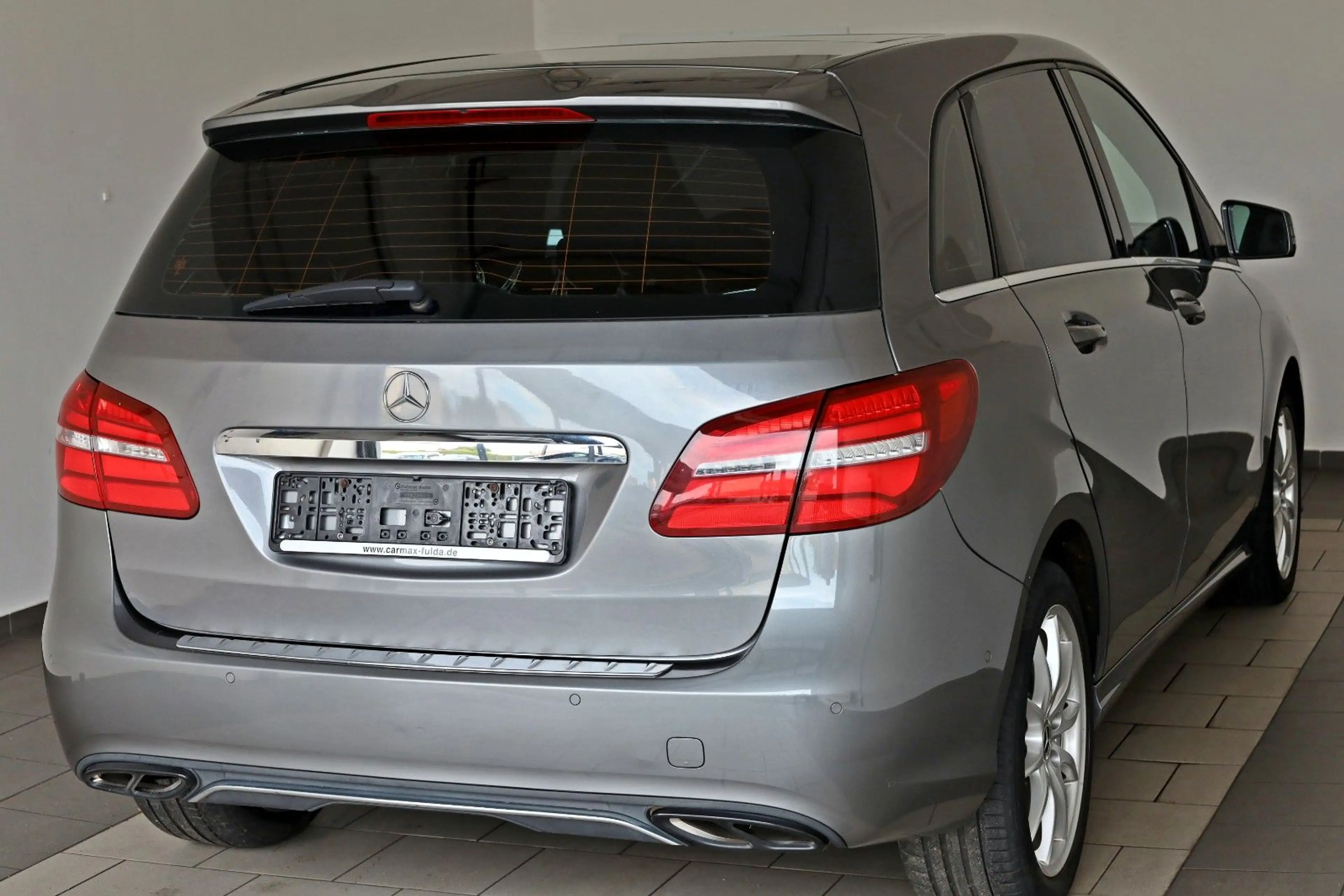 Mercedes-Benz B 220 d 4MATIC DCT, T.Leder,Navi,SH,Panorama +WR — photo 2