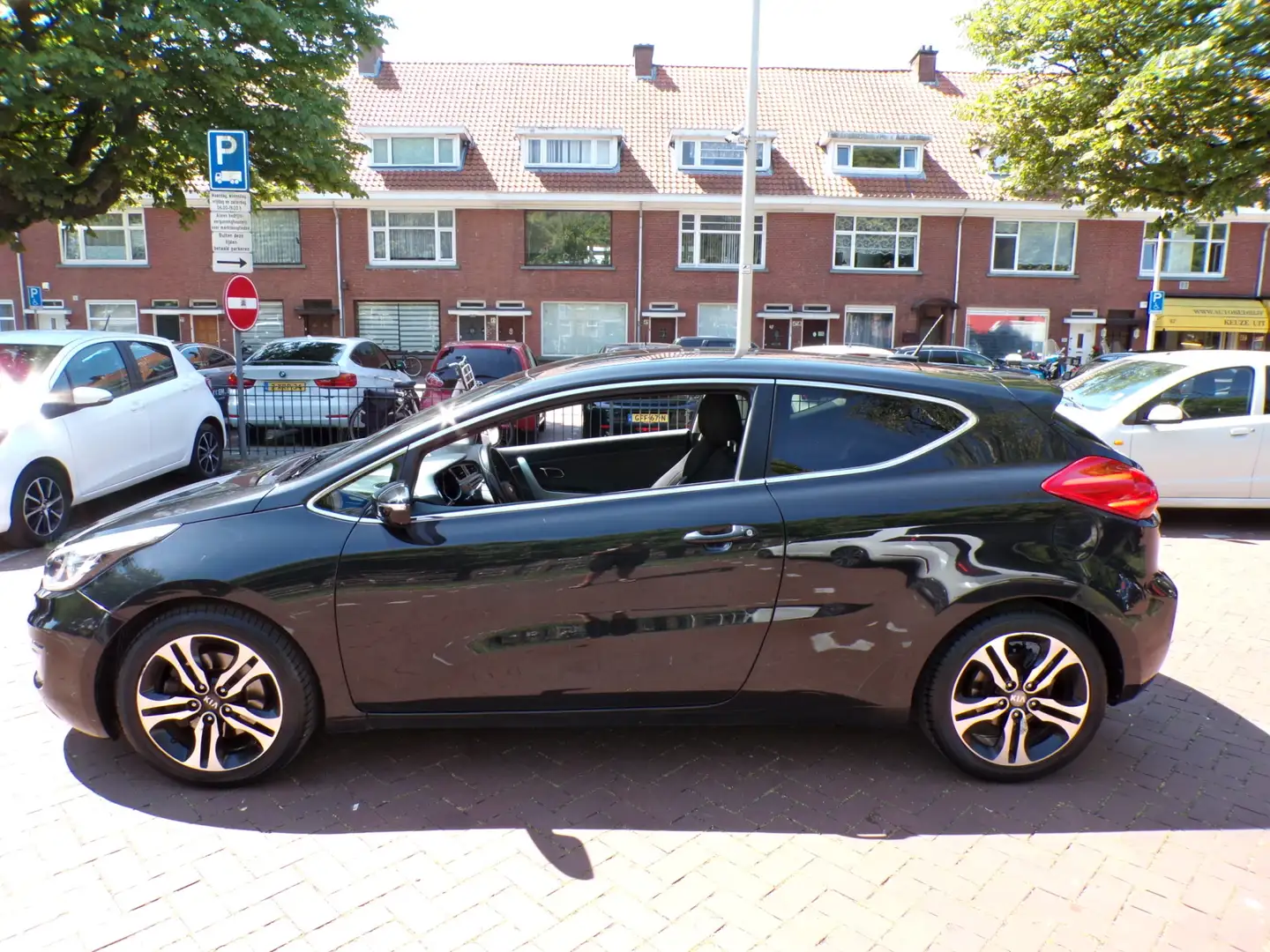 Kia Ceed / cee'd CEE D 1.4i Dynamic Line CAMERA NAVIGATIE TELEFOON Schwarz - 2