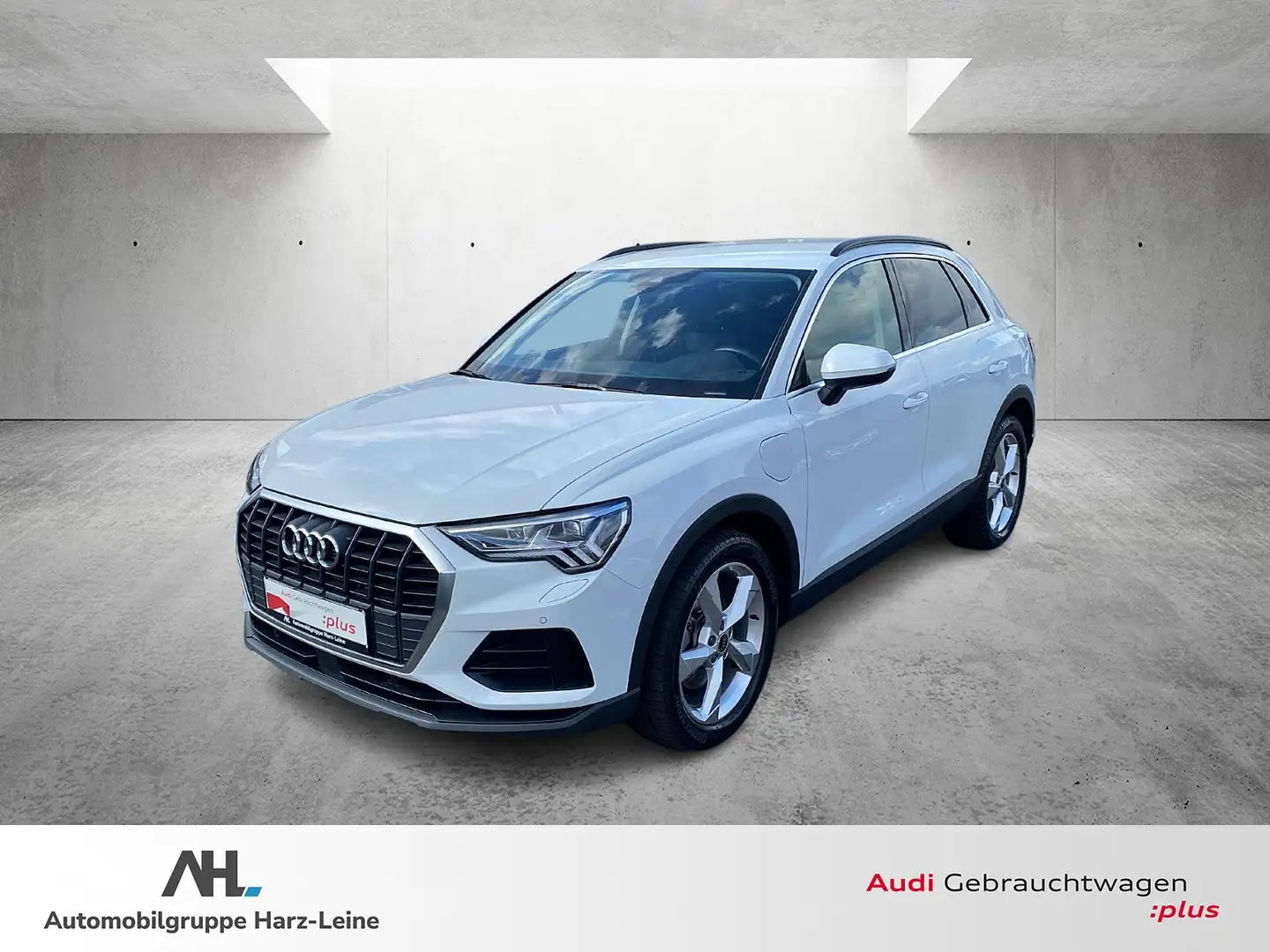 Audi Q3 45 TFSI e S-tronic Matrix Navi ACC RFK Weiß - 1