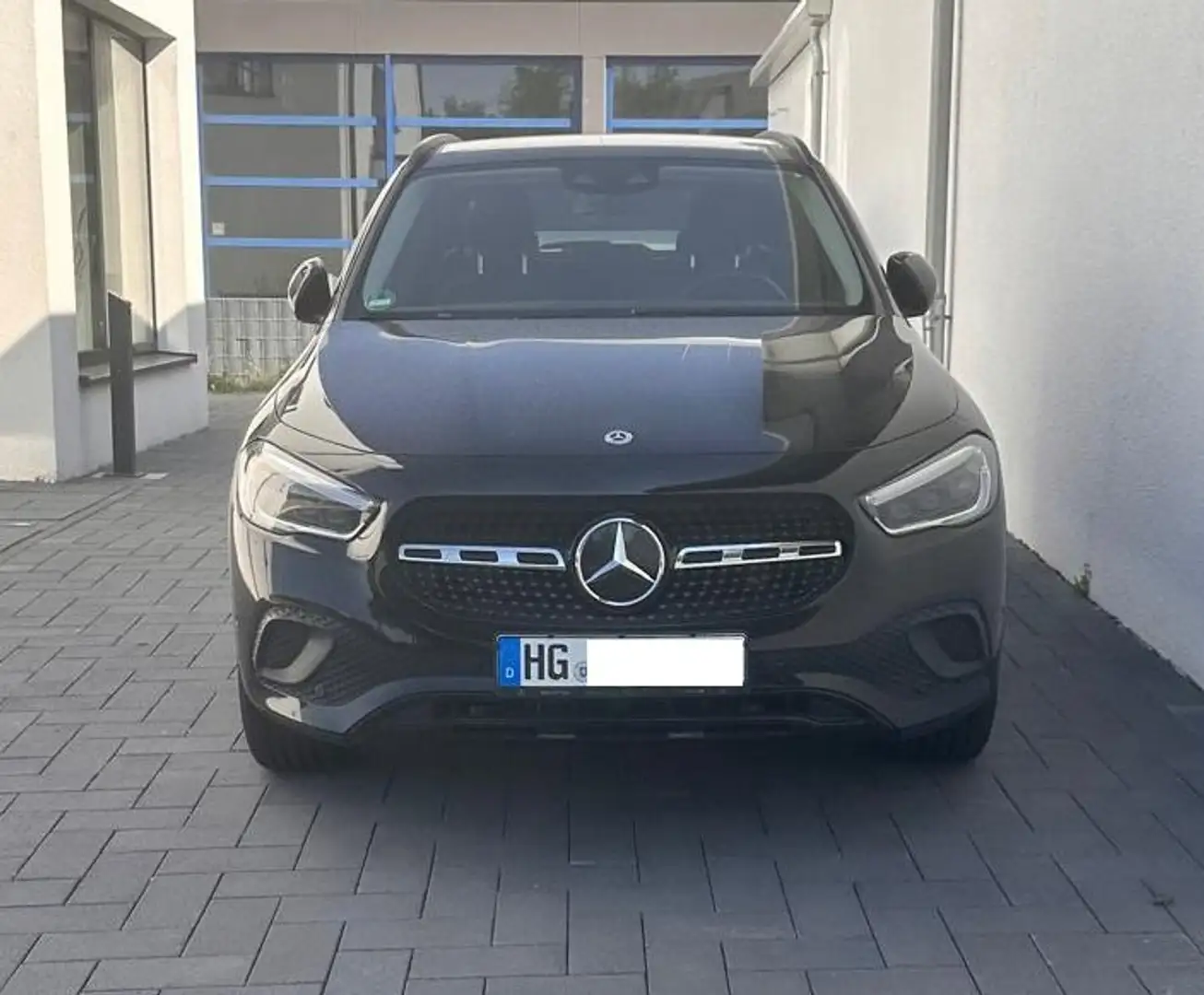 Mercedes-Benz GLA 220 d 4Matic 8G-DCT Edition 1 - 2