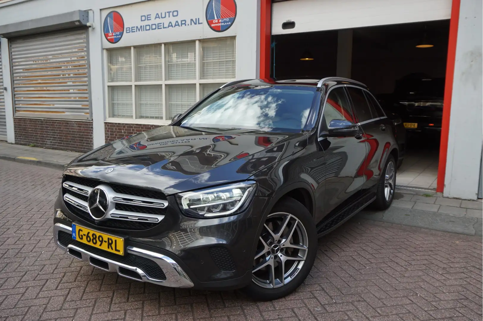 Mercedes-Benz GLC 200 Business Solution Limited | Origineel NL | Panoram Schwarz - 2