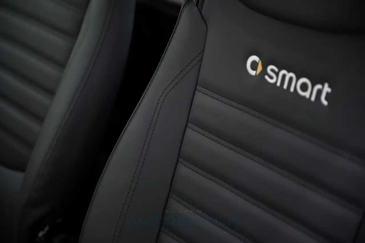 smart forTwo 2023 — фото 9