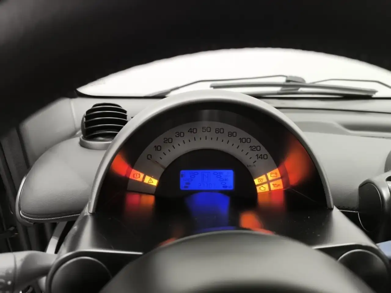 smart forTwo 2023 — фото 11