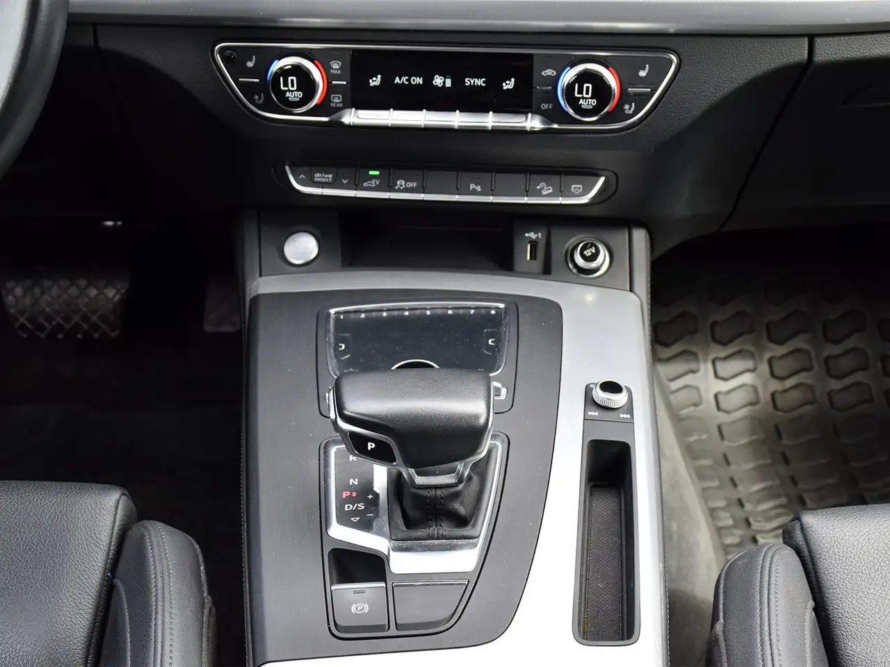 Audi Q5 fotografie Audi Q5