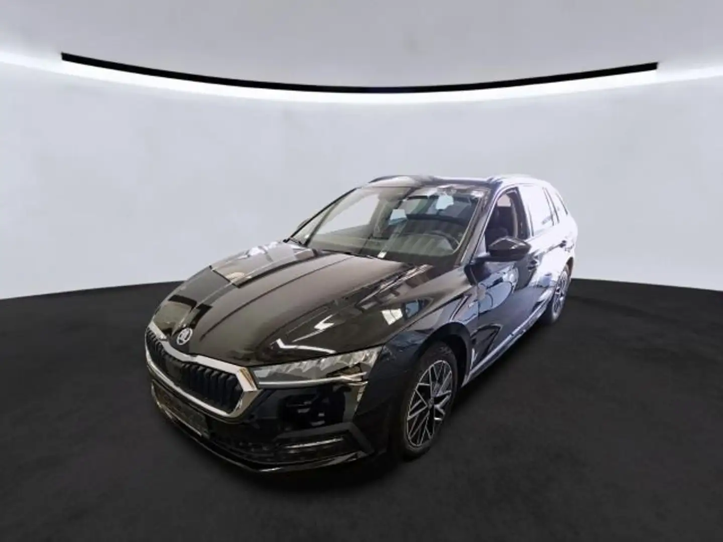 Skoda Octavia Combi Ambition Schwarz - 2