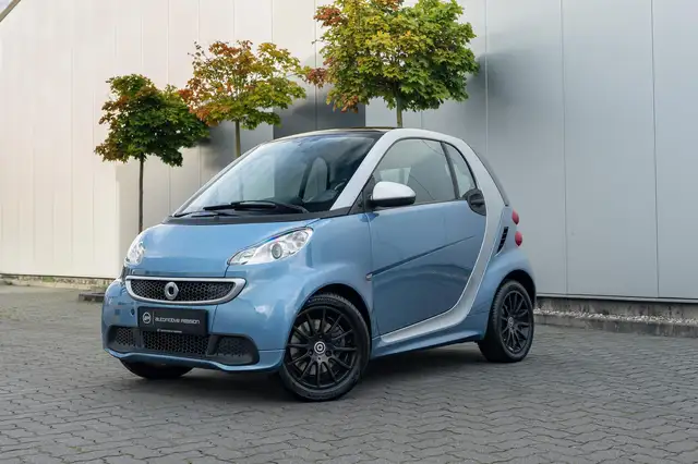 smart forTwo smart forTwo passion *Passion*Panoramadach*Klima*S