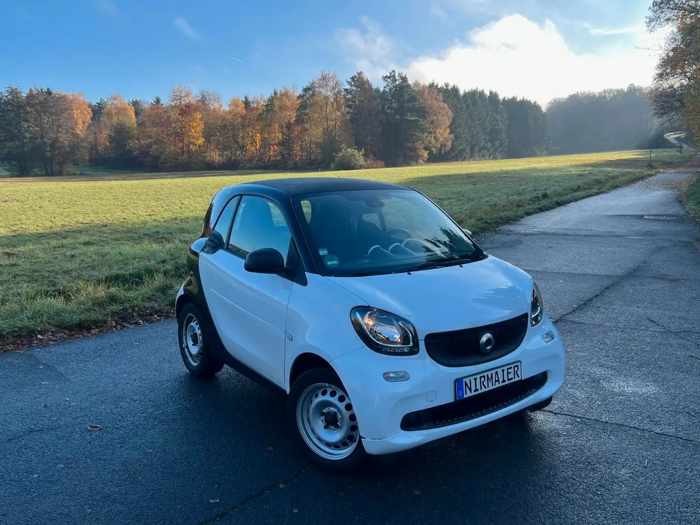 smart forTwo coupé 1.0 SHZ, Klima Weiß - 1