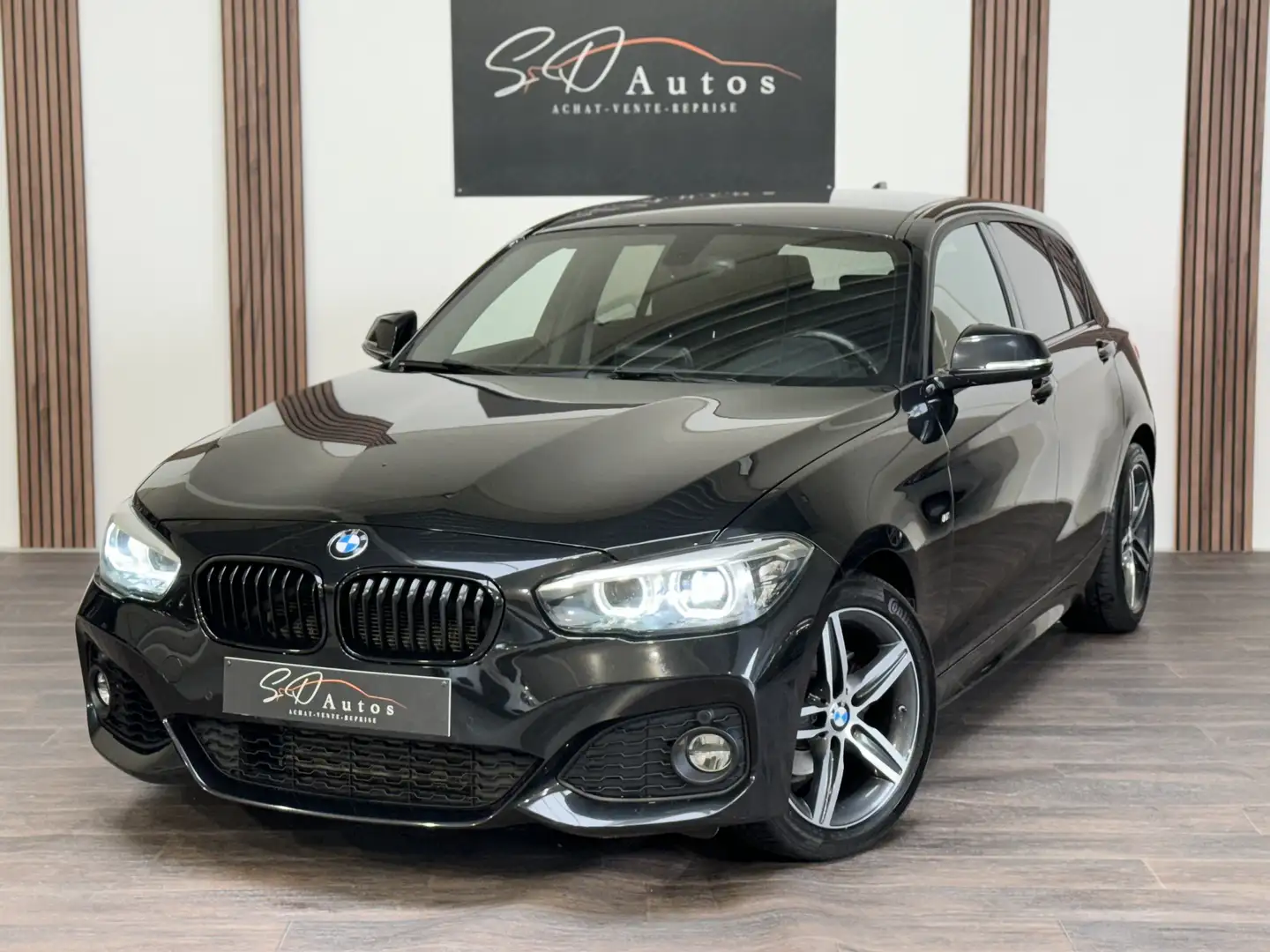 BMW 118 i** FULL PACK M ** 1ER PROPRIÉTAIRE *SHADOW LINE* Zwart - 1