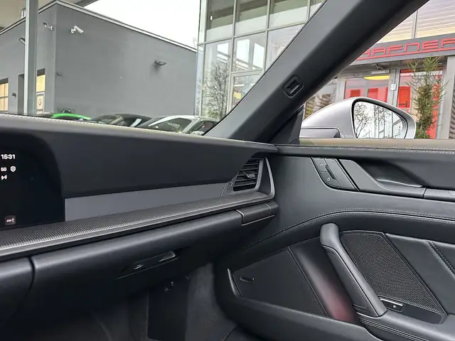 Porsche 992 911 992.2 Carrera GTS Cabrio PDK Ansicht 32