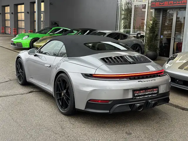Porsche 992 911 992.2 Carrera GTS Cabrio PDK Ansicht 37