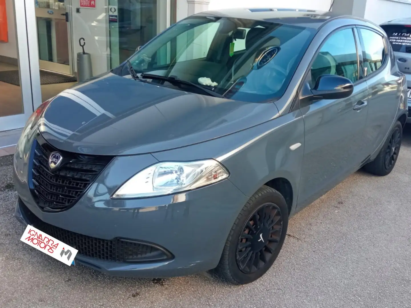 Lancia Ypsilon Ypsilon 1.2 8v Elefantino ecochic Gpl 69cv EX051NP Grigio - 1