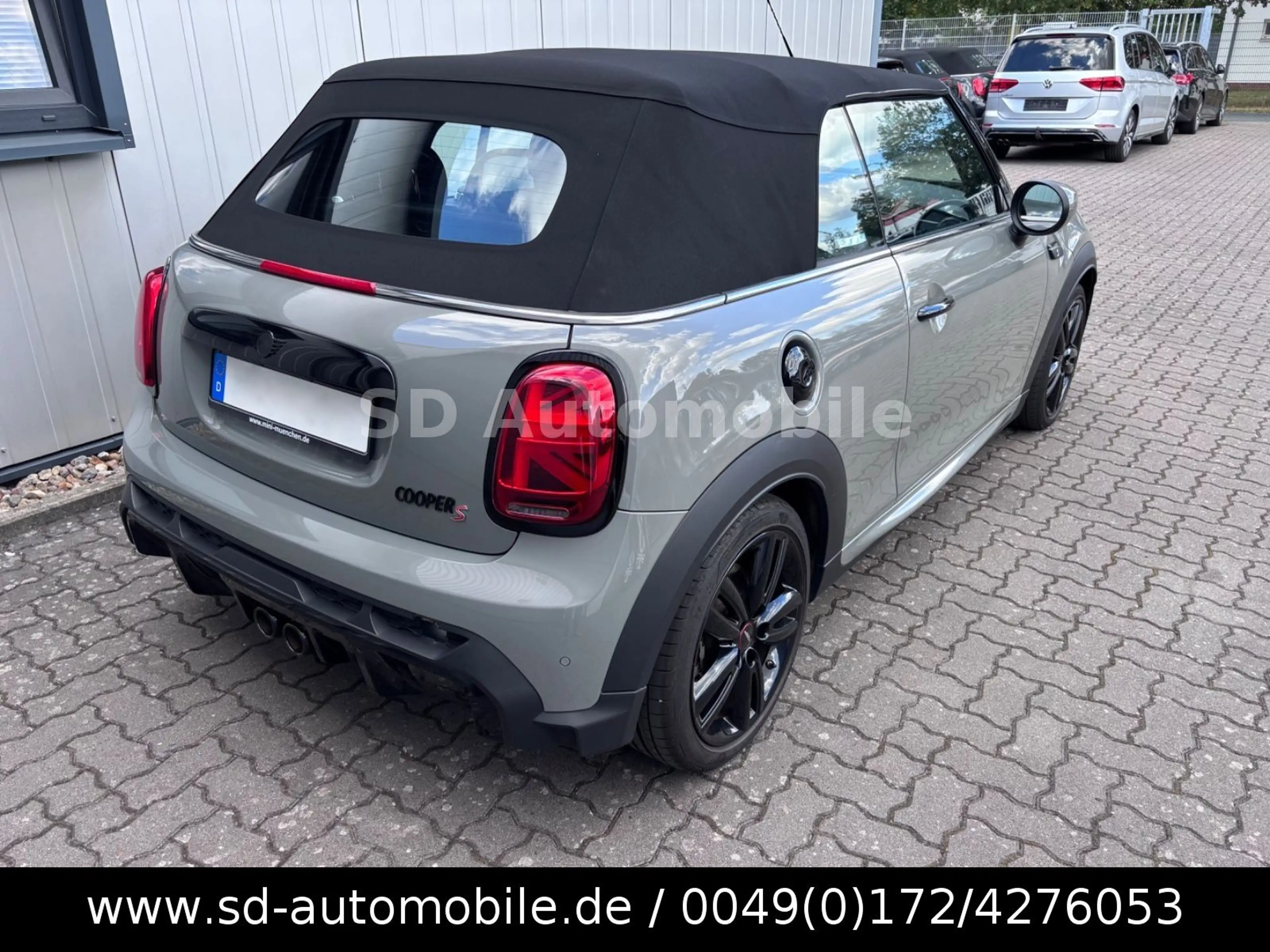 MINI Cooper S Cabrio John Cooper Works Trim — photo 4