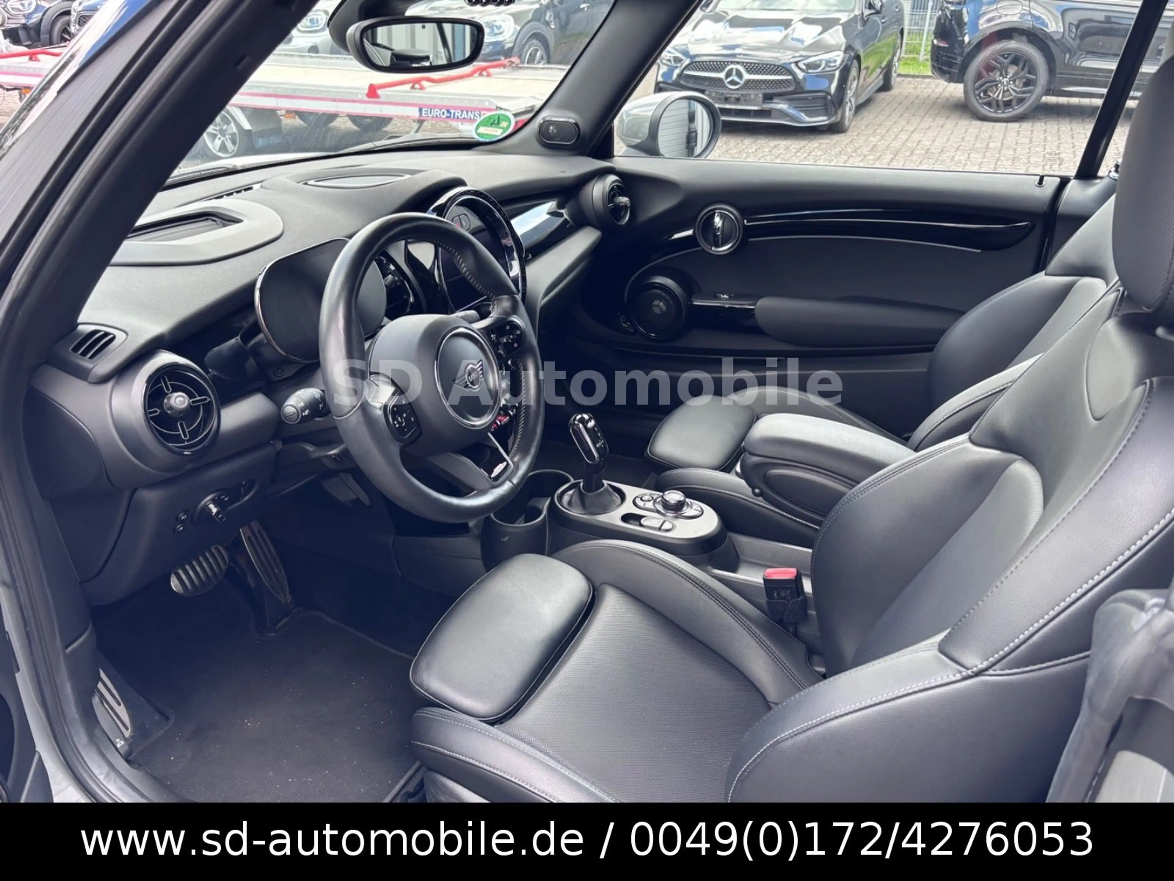 MINI Cooper S Cabrio John Cooper Works Trim — photo 8