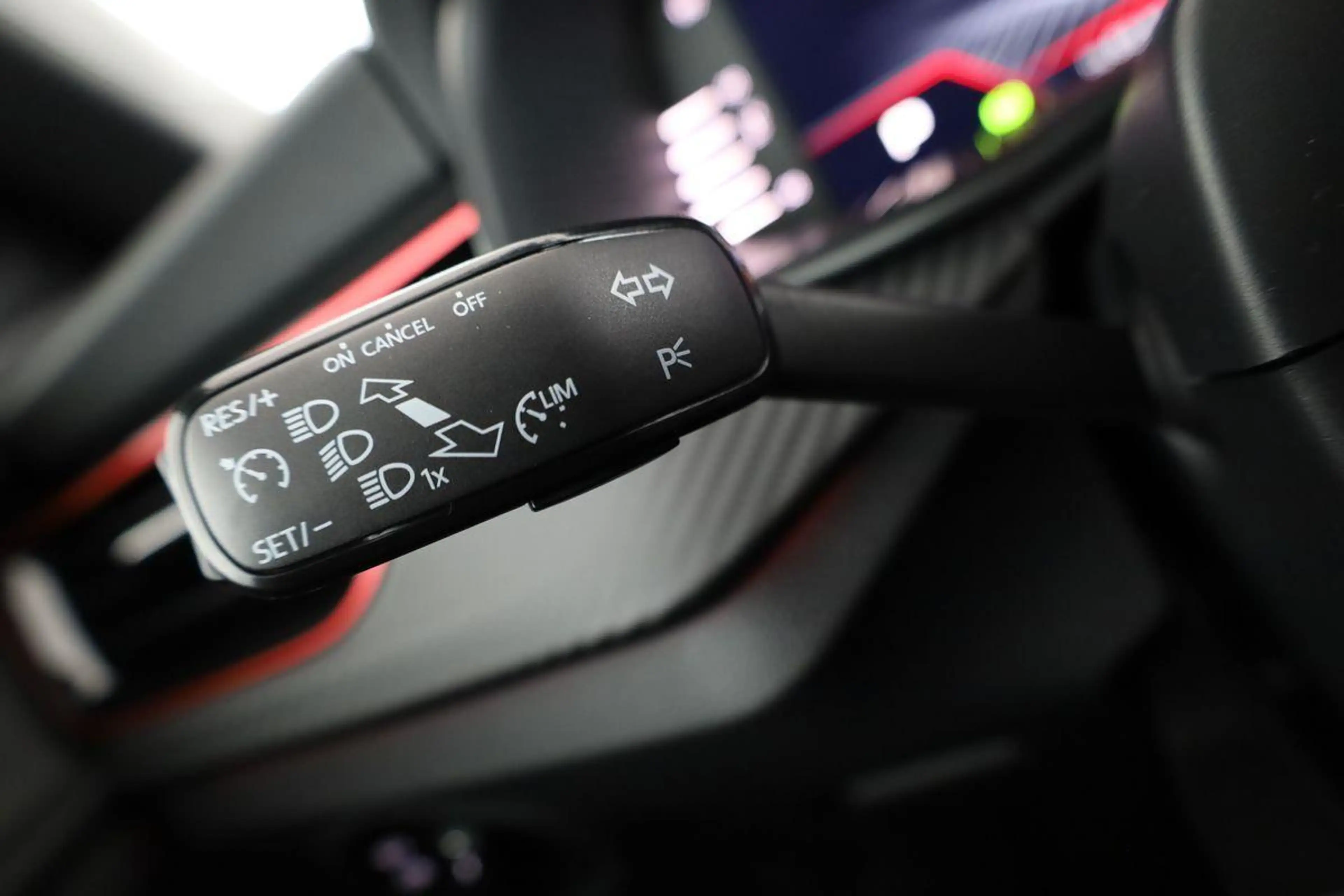Skoda Kamiq Monte Carlo 1.0 TSI DSG Carlo, Pano, AHK, Navi,... — photo 9