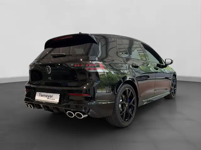 Volkswagen Golf view 3