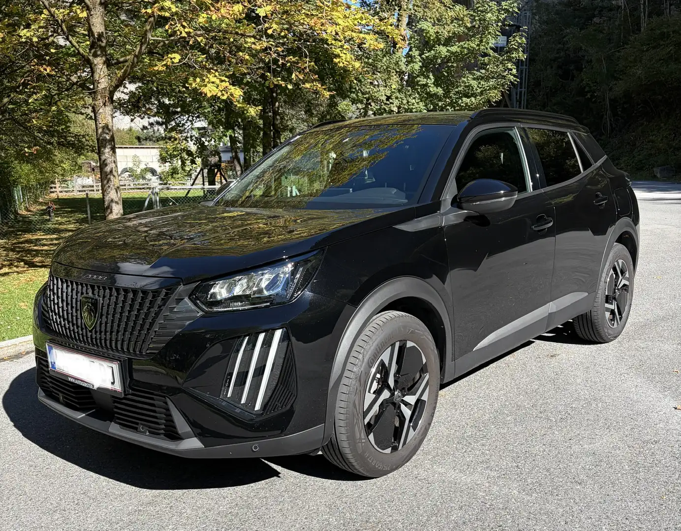 Peugeot 2008 PureTech 130 S&S Allure EAT8 - 1