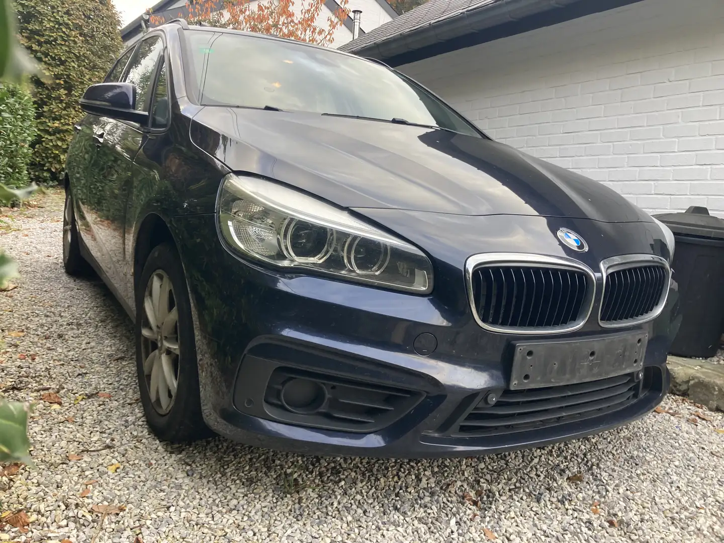 BMW 216 Active Tourer 216 d euro 6 B Bleu - 1