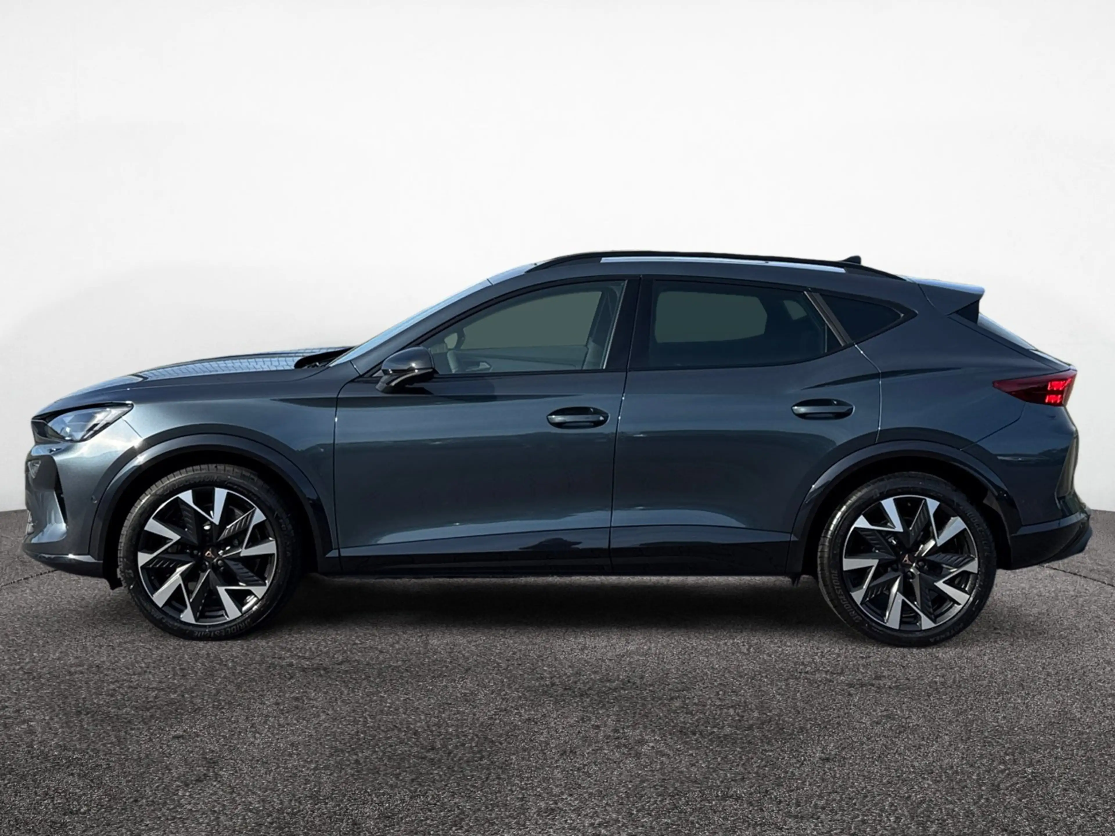CUPRA Formentor VZ 4Drive TSI DSG|PANO|AHK|MATRIX|ACC — photo 4