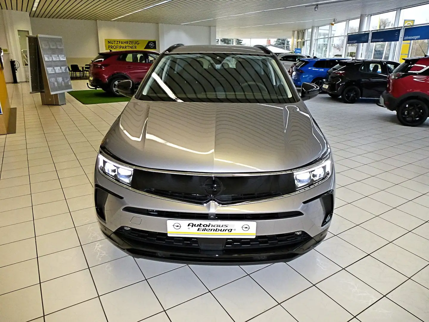 Opel Grandland 1.2 GS Matrixlicht,Navi,360°Kamera,el.Heckklap. Grau - 2