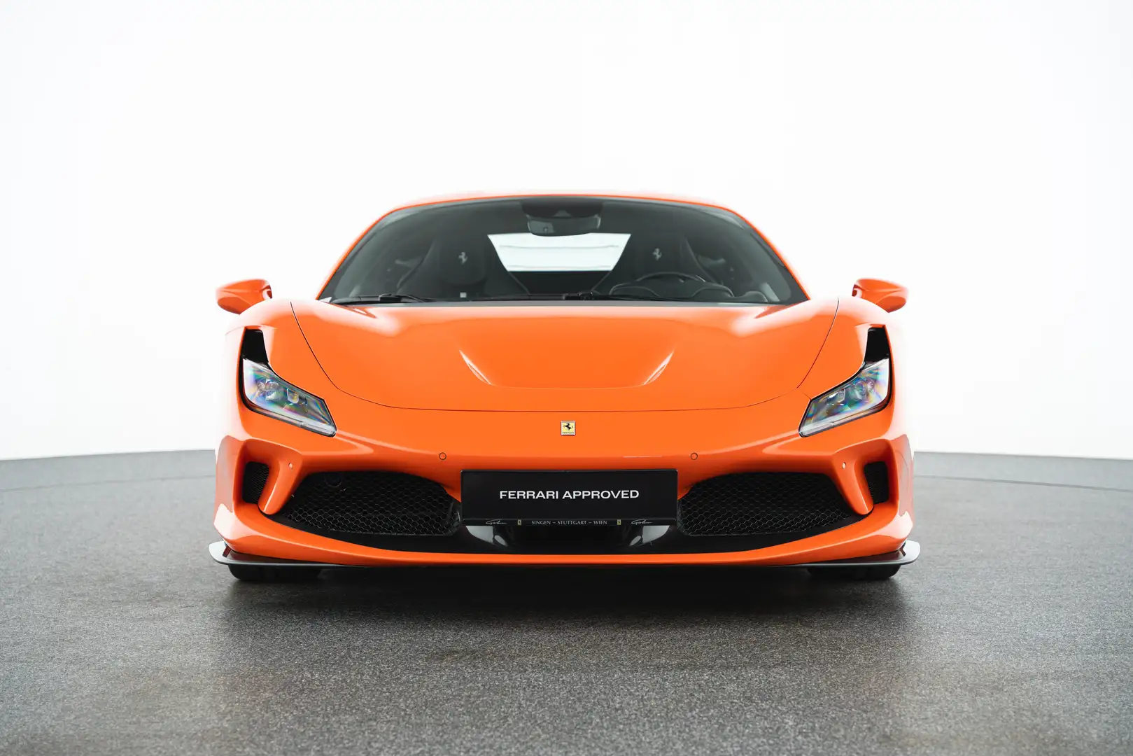 Ferrari F8 Tributo Oranje - 2