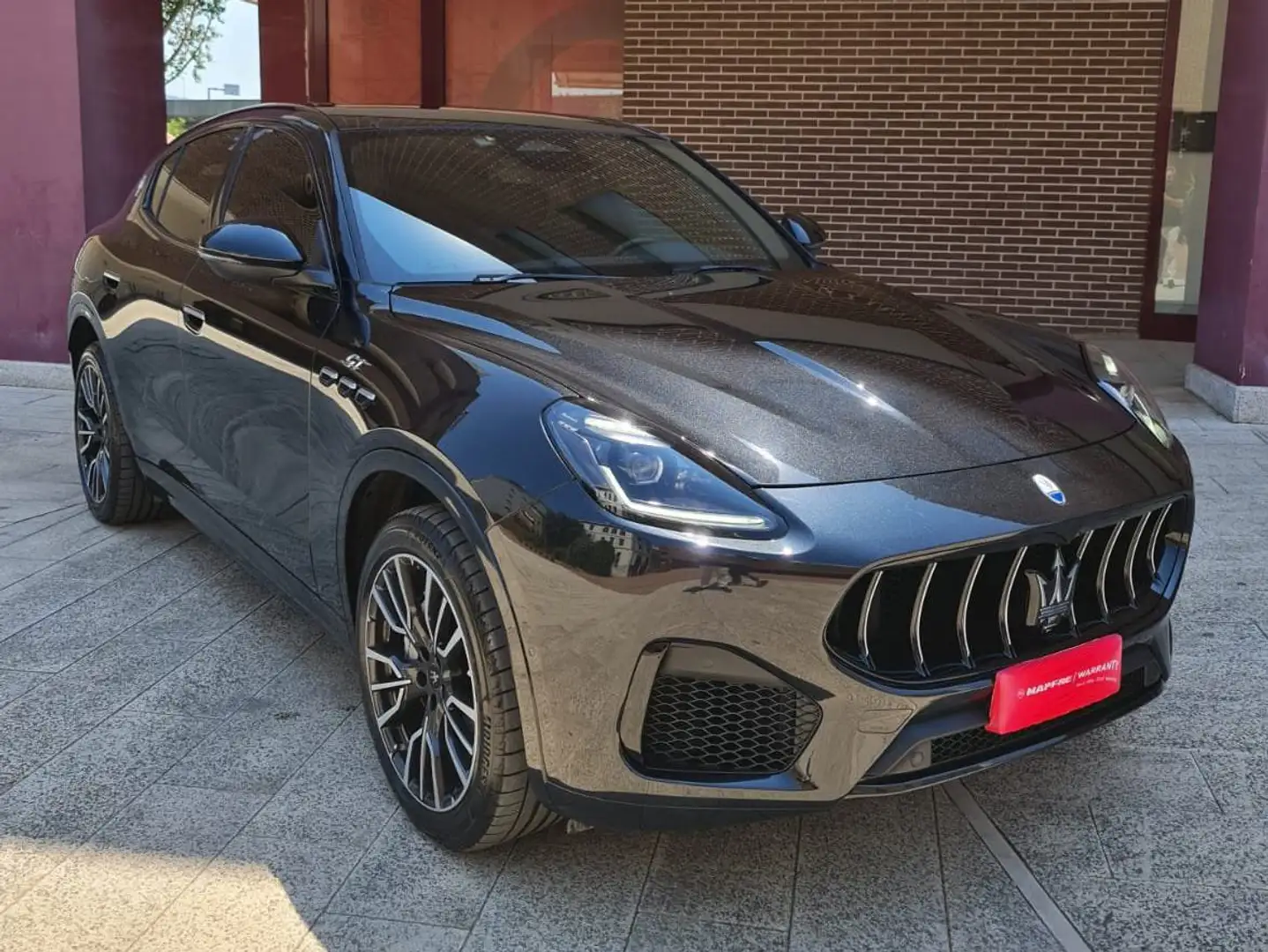 Maserati Grecale Grecale 2.0 mhev GT 300cv auto Nero - 2