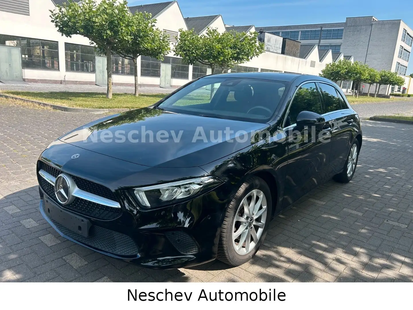 Mercedes-Benz A 180 Progressive Leder/MBUX/LED/doppelt Display Schwarz - 1