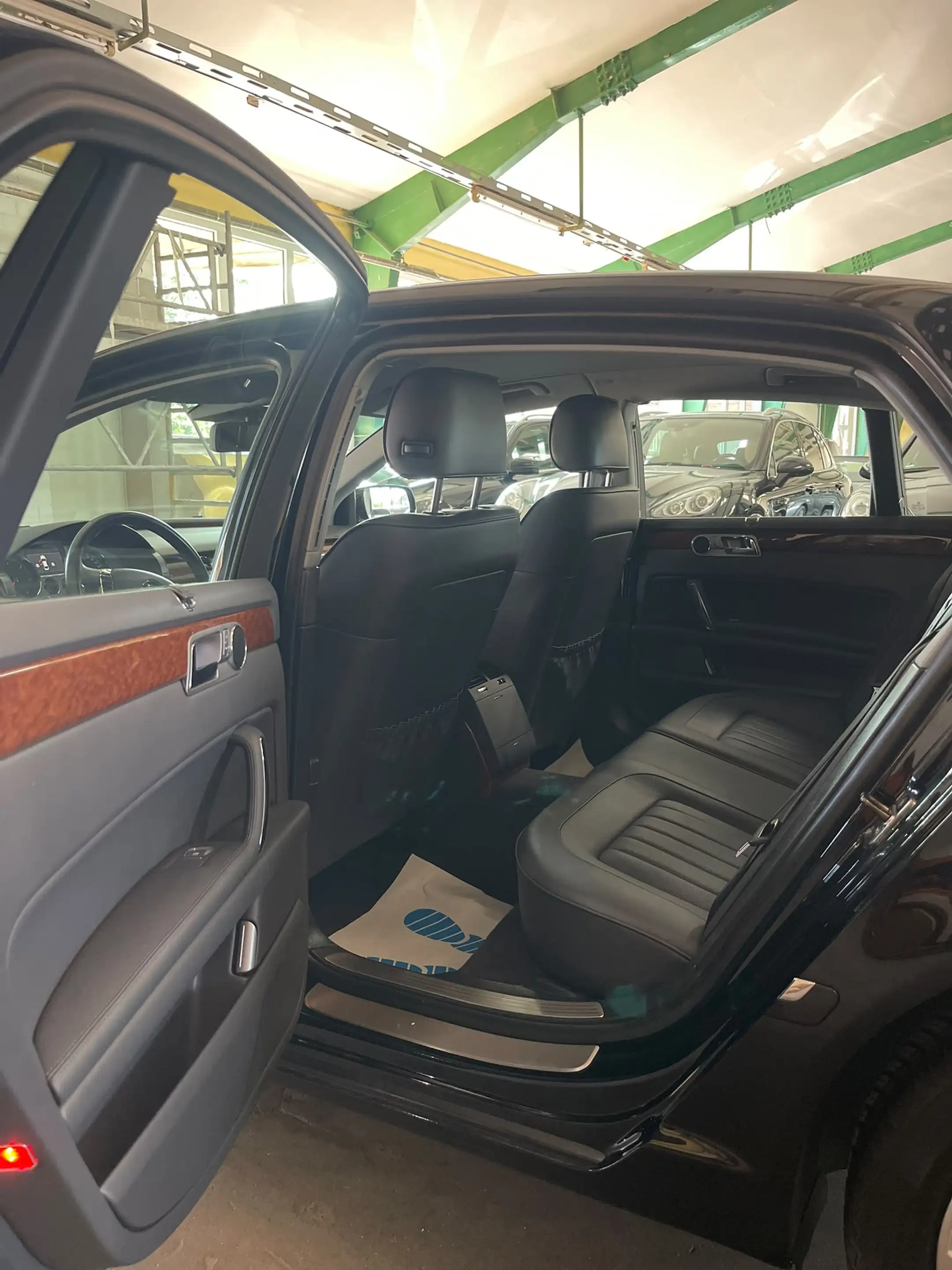 Volkswagen Phaeton Phaeton 3.0 V6 TDI*ACC*STNDHZ*KAMERA*ASSISTENZPAKET — photo 11