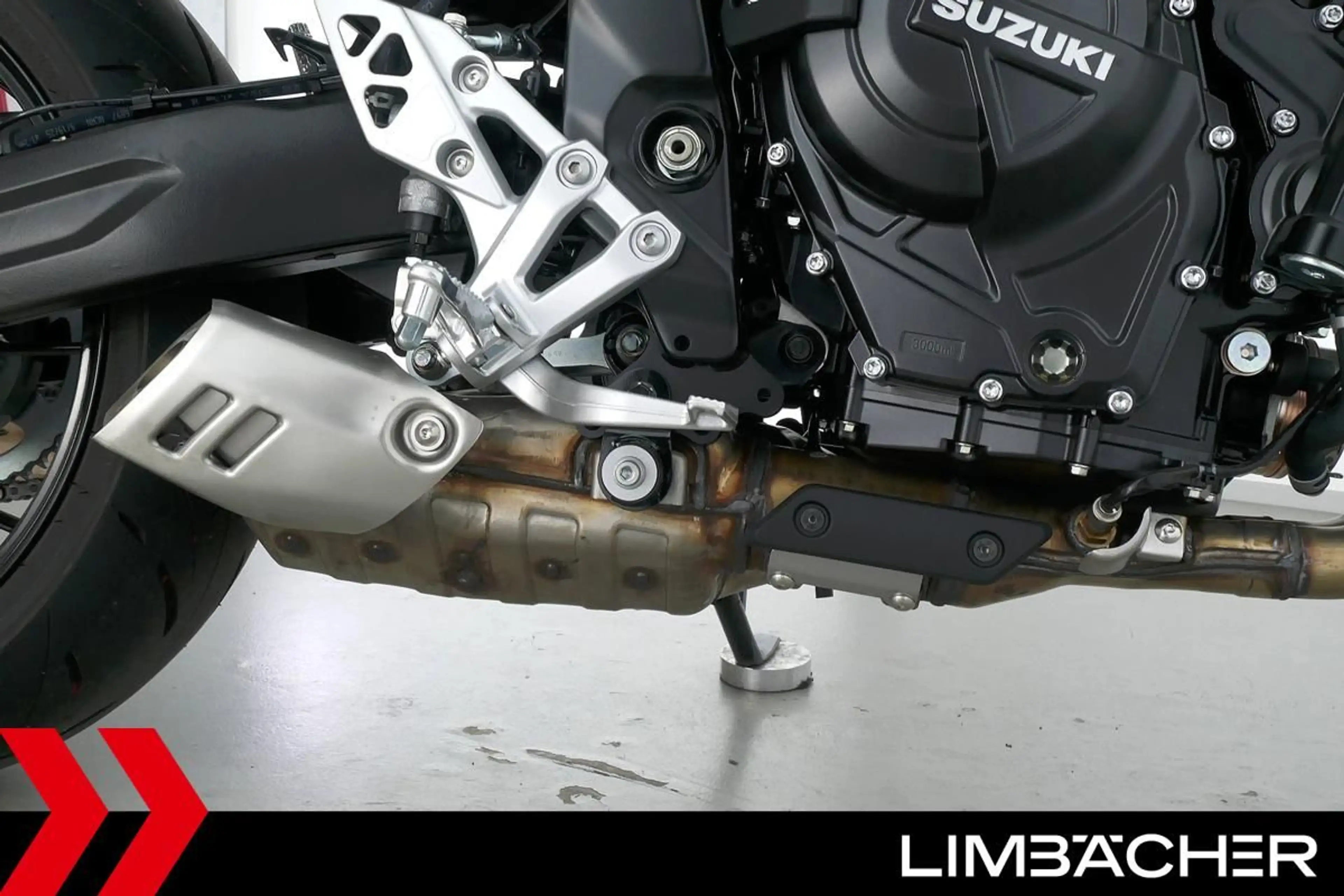 Suzuki GSX-8TT C, QS, Riding-Modes, LED — photo 15