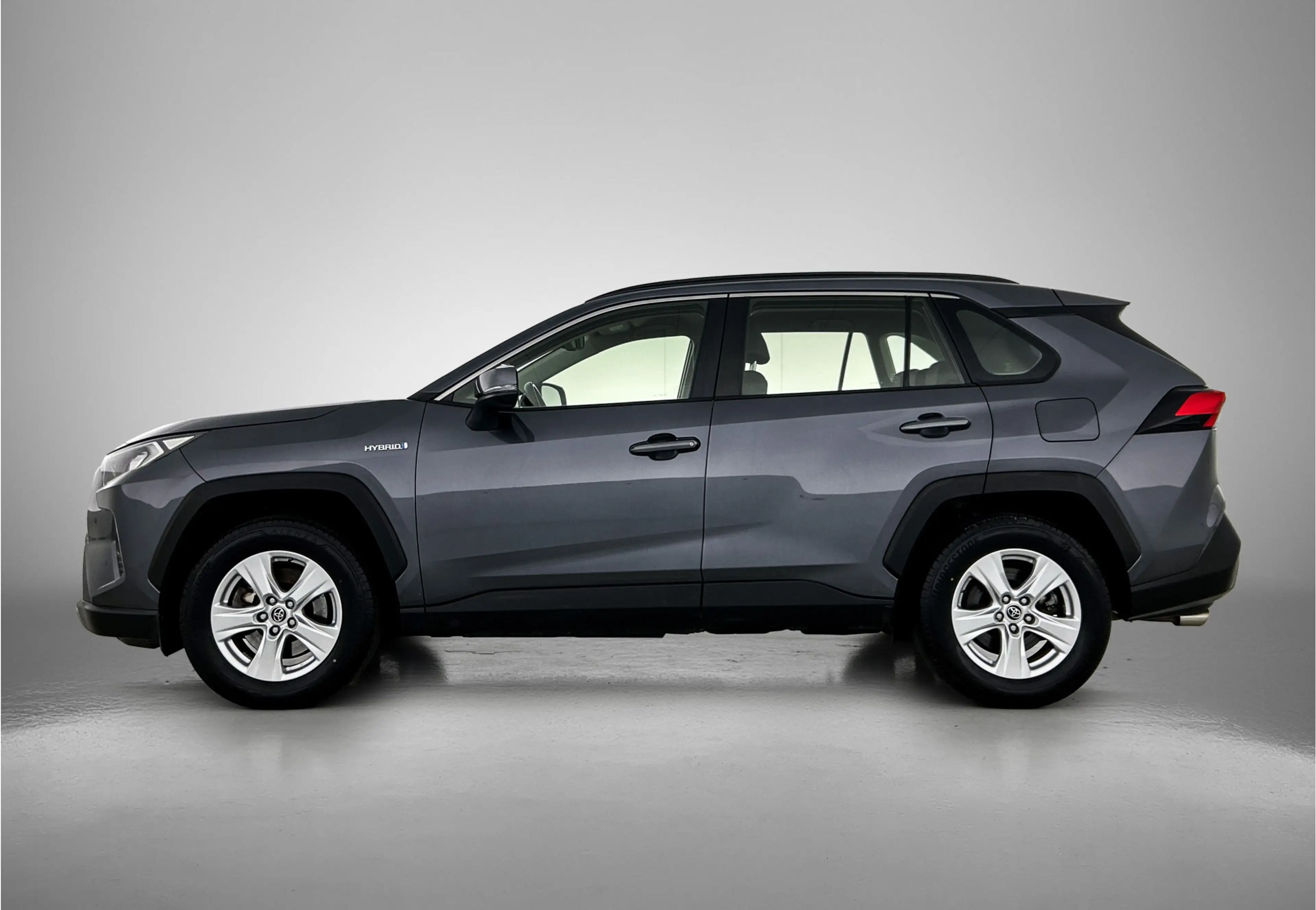 Toyota RAV 4 2.5 Hybrid AWD Active | 1.650 Kg trekgewicht | — photo 3