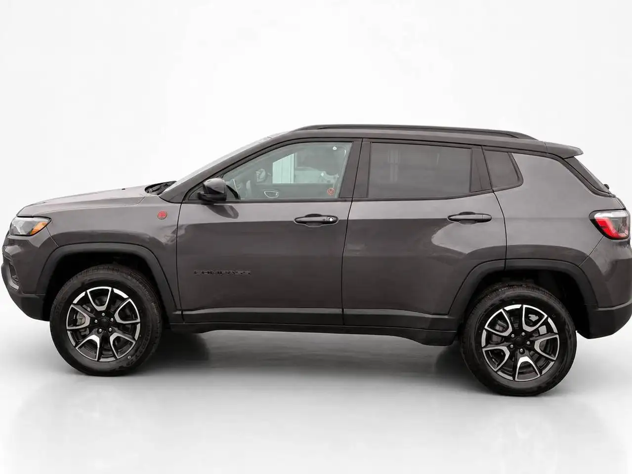 Jeep Compass photo Jeep Compass