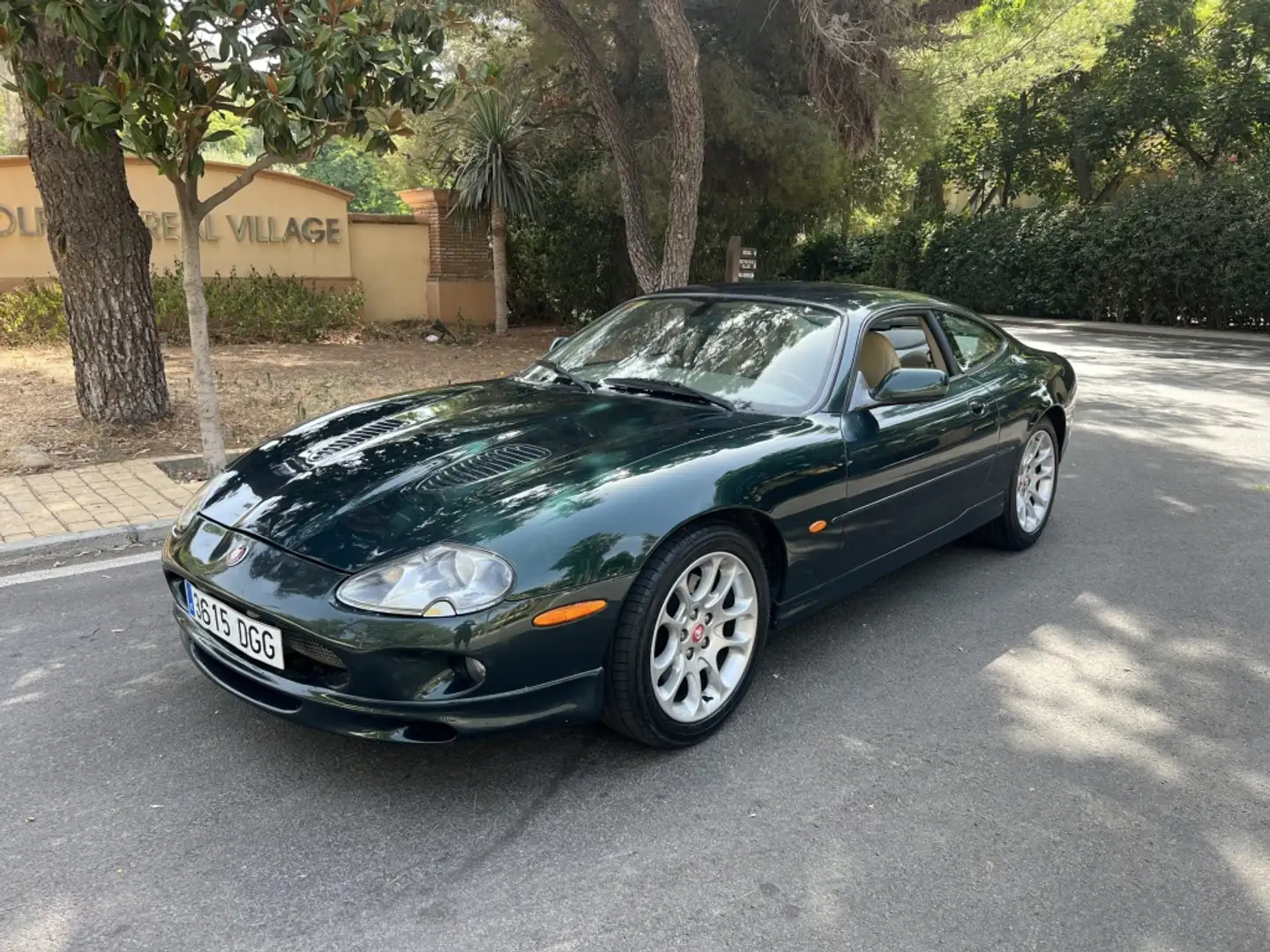 Jaguar XKR Coupé 4.0 Aut. Vert - 1