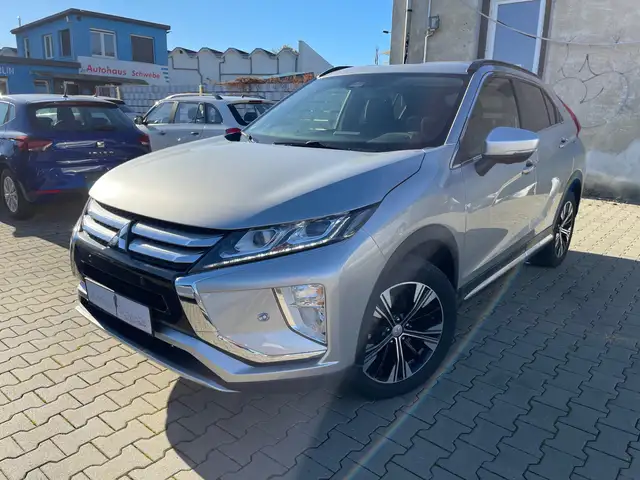 Mitsubishi Eclipse Cross Eclipse Cross Automatik 4WD Allrad Klima LED SHz 360Kamera