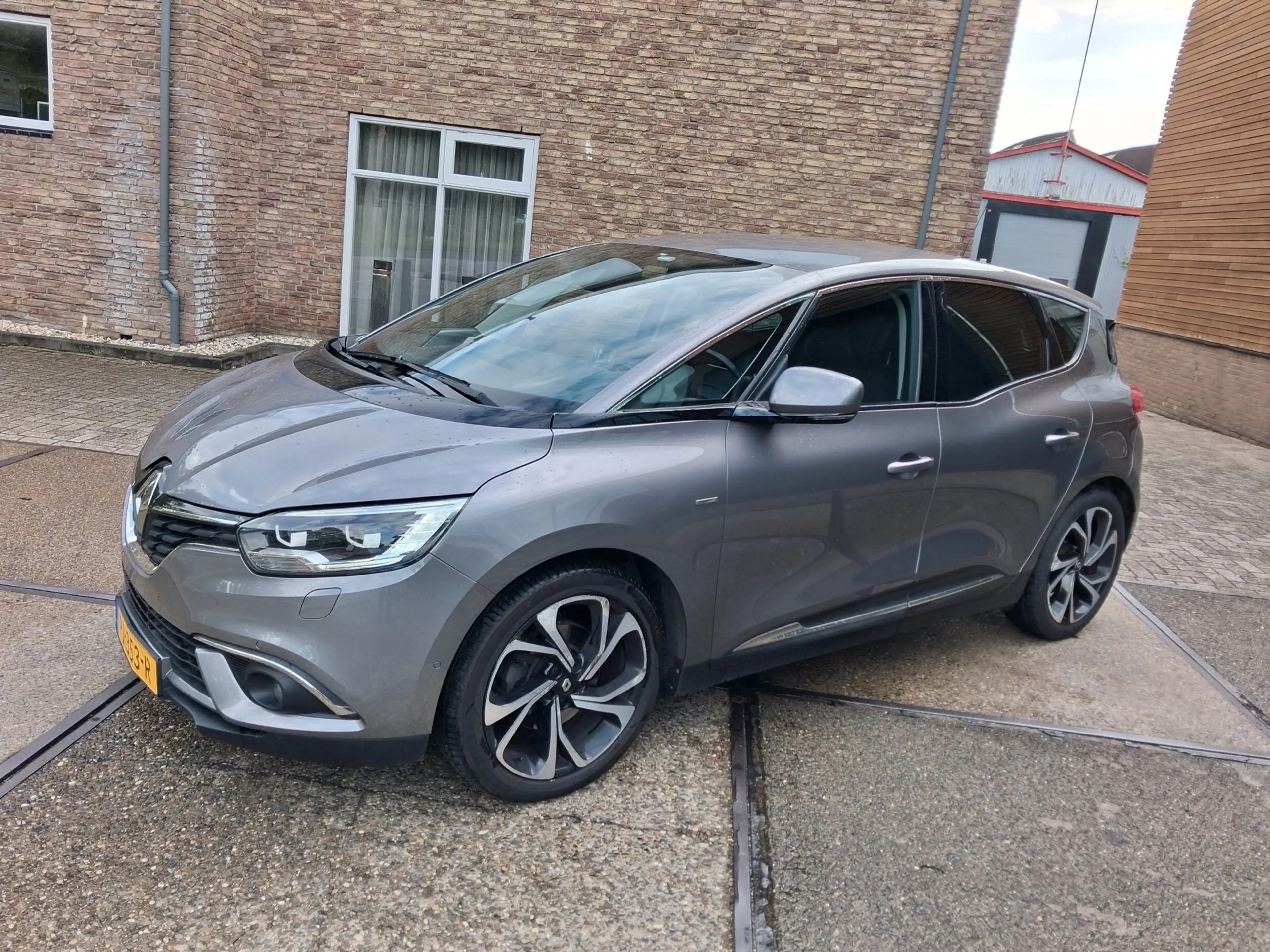 Renault Scenic 1.6 dCi Bose ((( AUTOMAAT / nieuwe apk ))) — photo 10