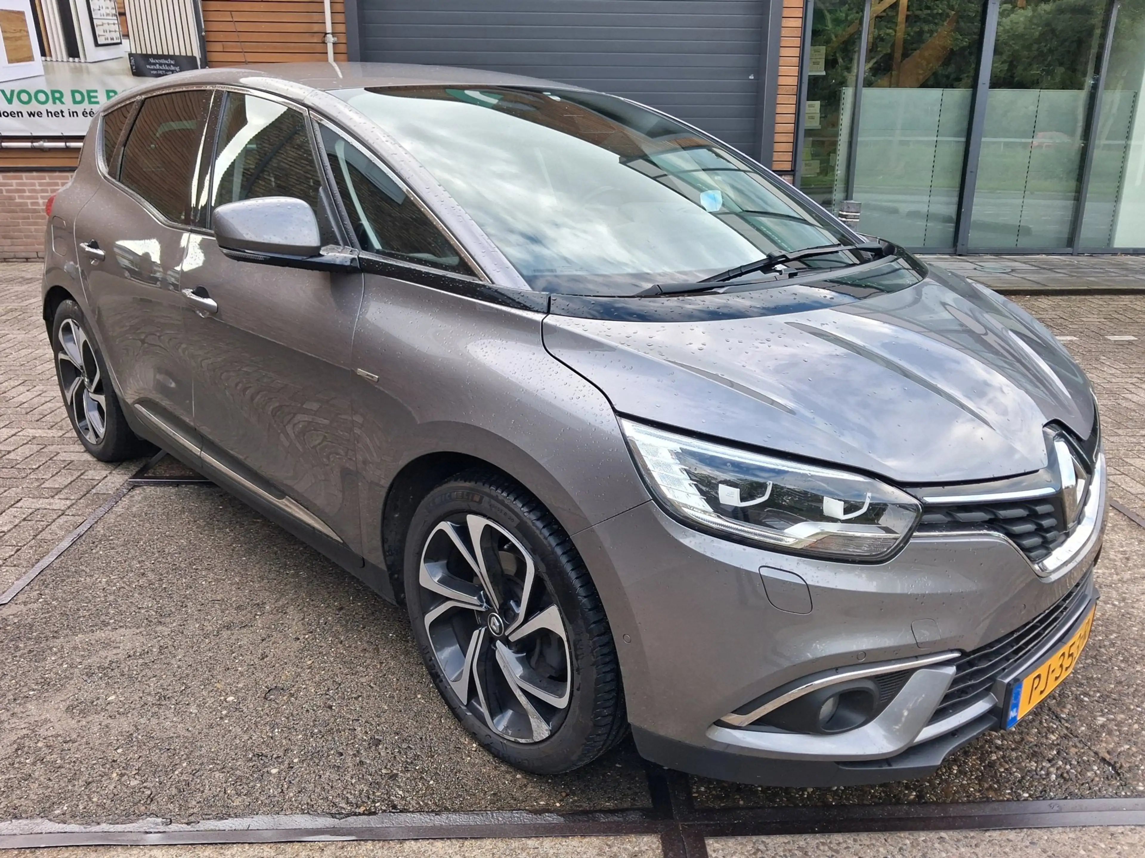 Renault Scenic 1.6 dCi Bose ((( AUTOMAAT / nieuwe apk ))) — photo 12