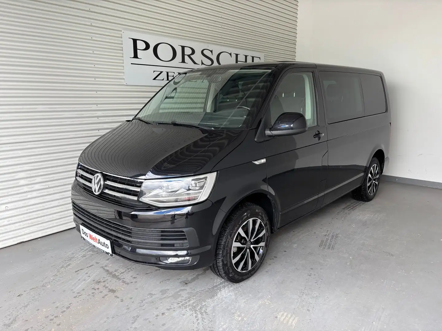 Volkswagen Transporter Comfortline KR TDI 4MOTION Schwarz - 1