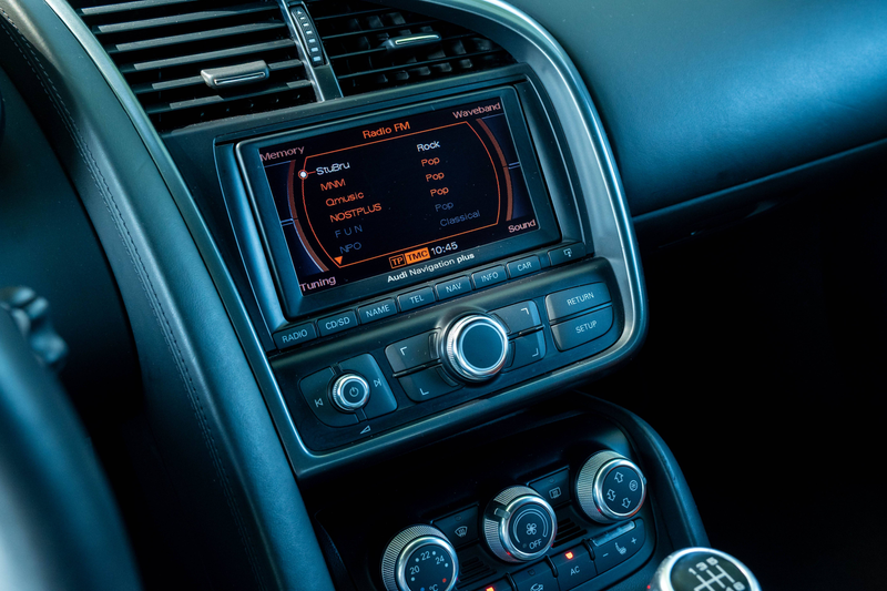 Audi R8 R8 4.2 V8 | Desirable 6 speed manual gearbox — photo 3