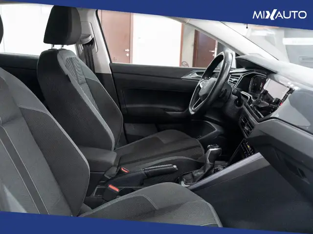 Volkswagen Polo view 14