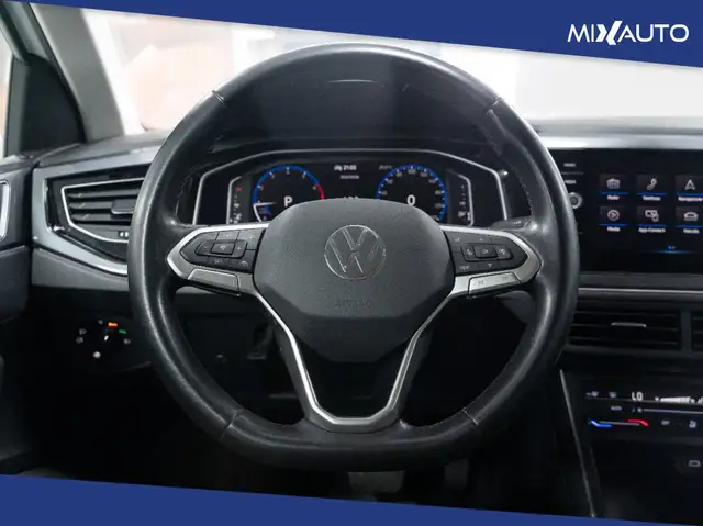 Volkswagen Polo view 12