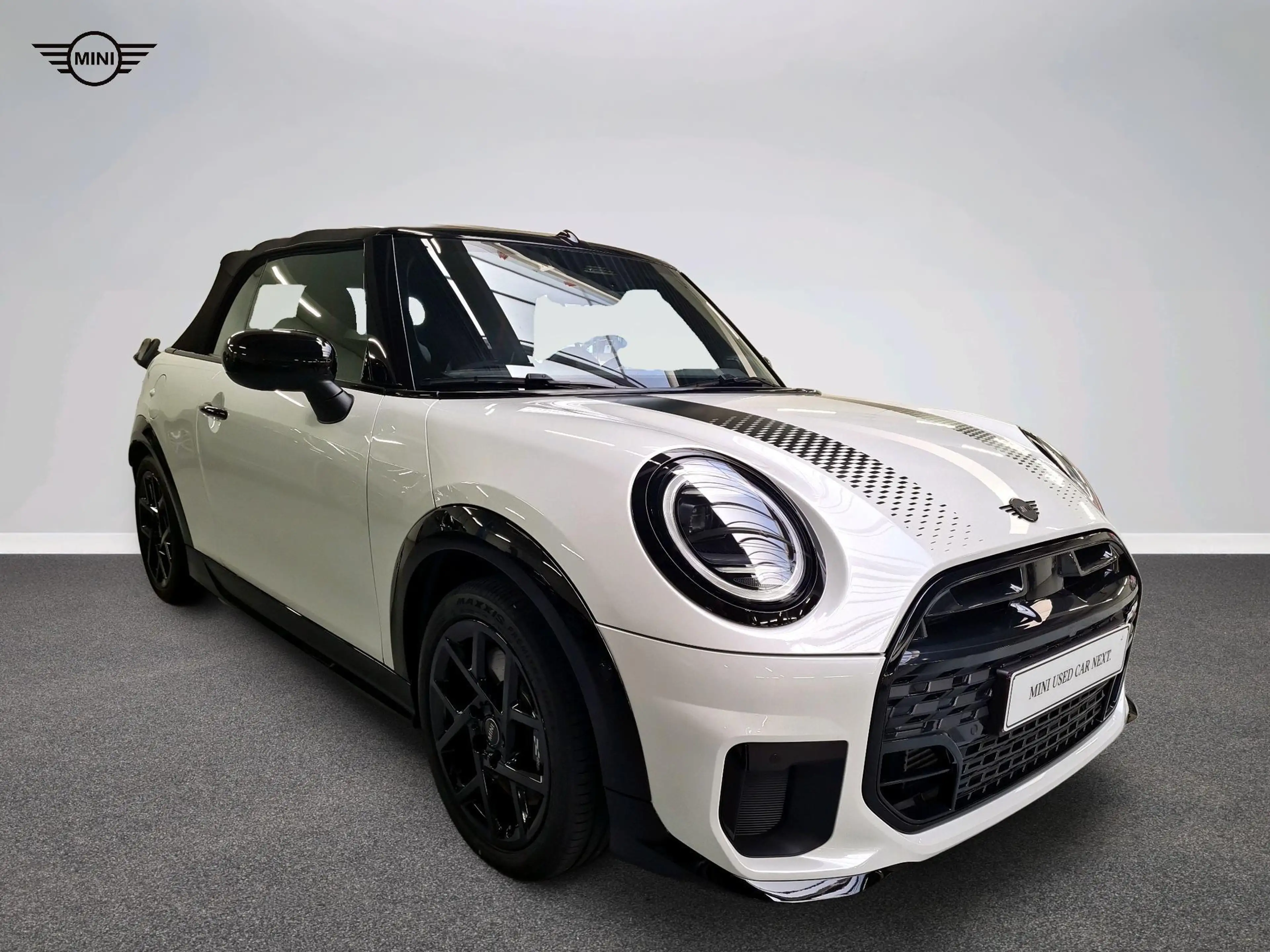 MINI Cooper C Cabrio John Cooper Works Trim — photo 12