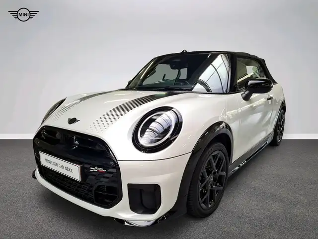 MINI Cooper C Cabrio John Cooper Works Trim