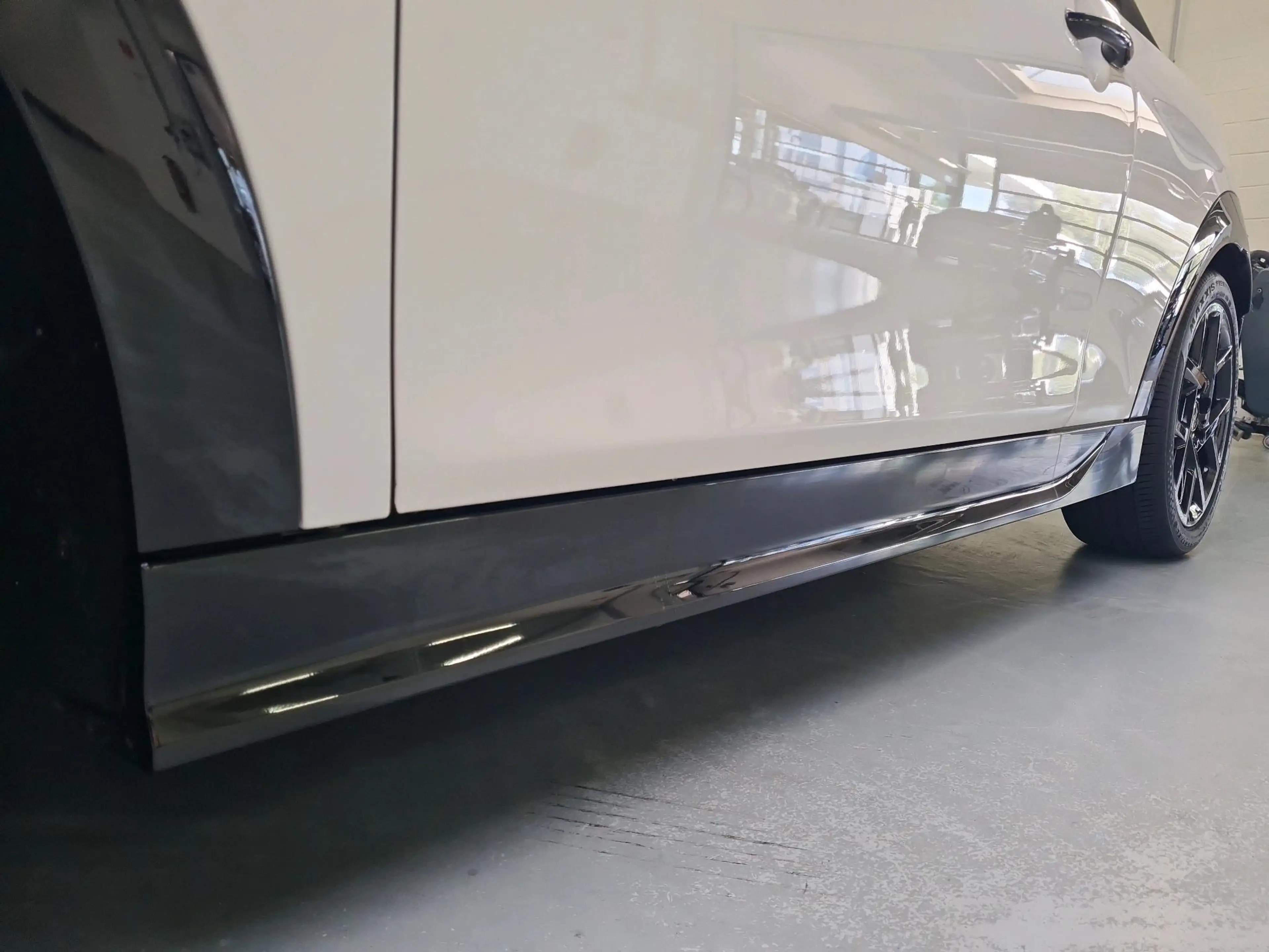 MINI Cooper C Cabrio John Cooper Works Trim — photo 14