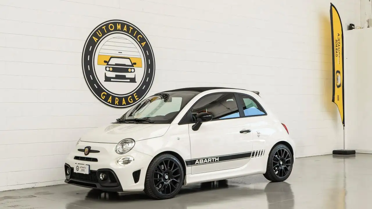 Abarth 595 2021