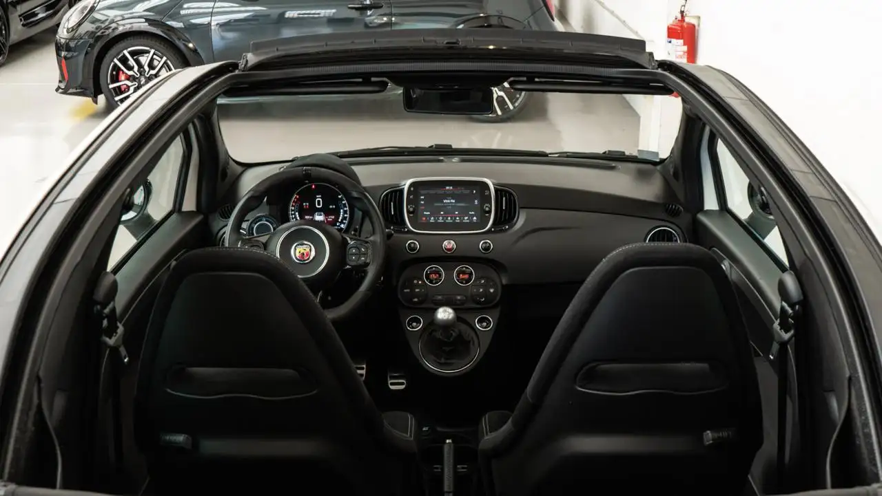 Abarth 595 2021 — фото 14
