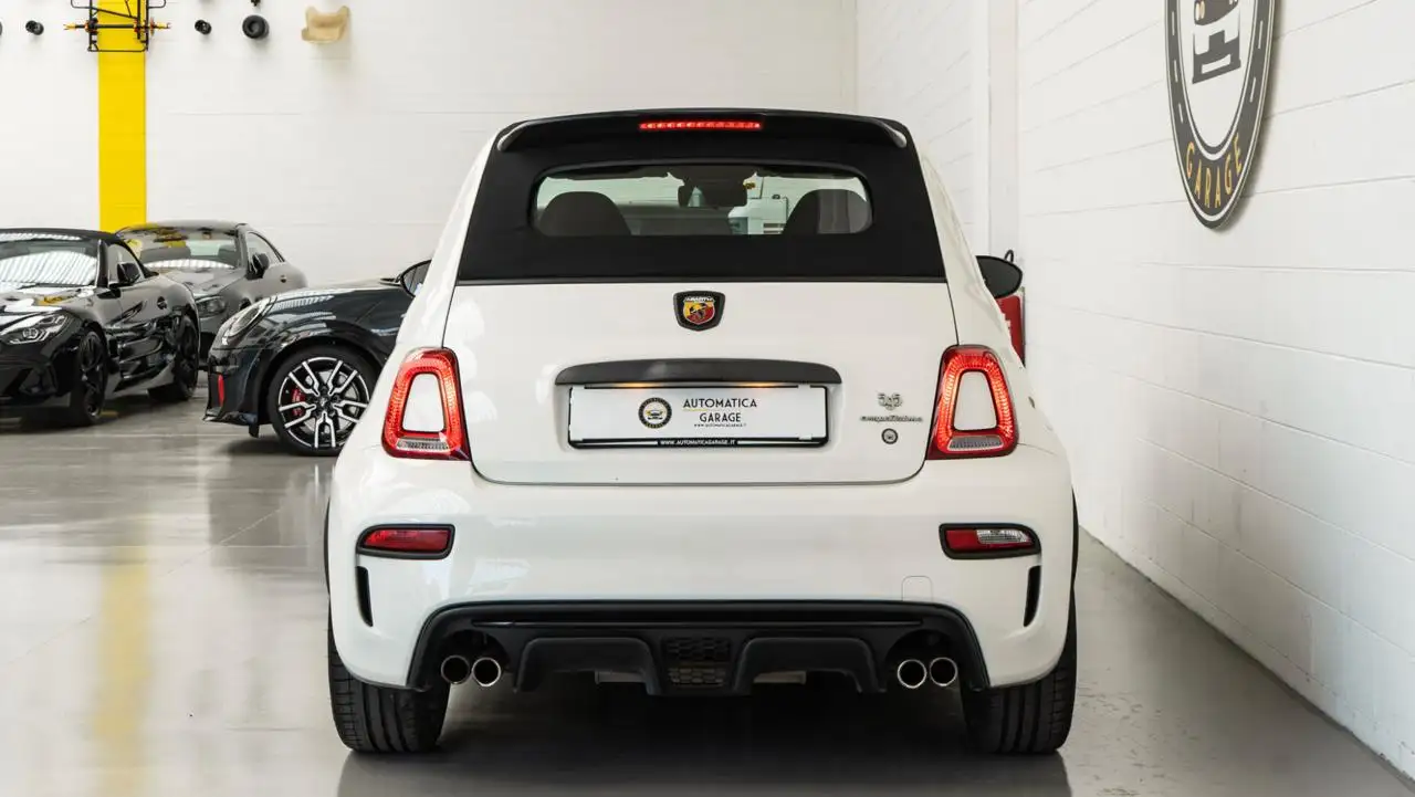 Abarth 595 2021