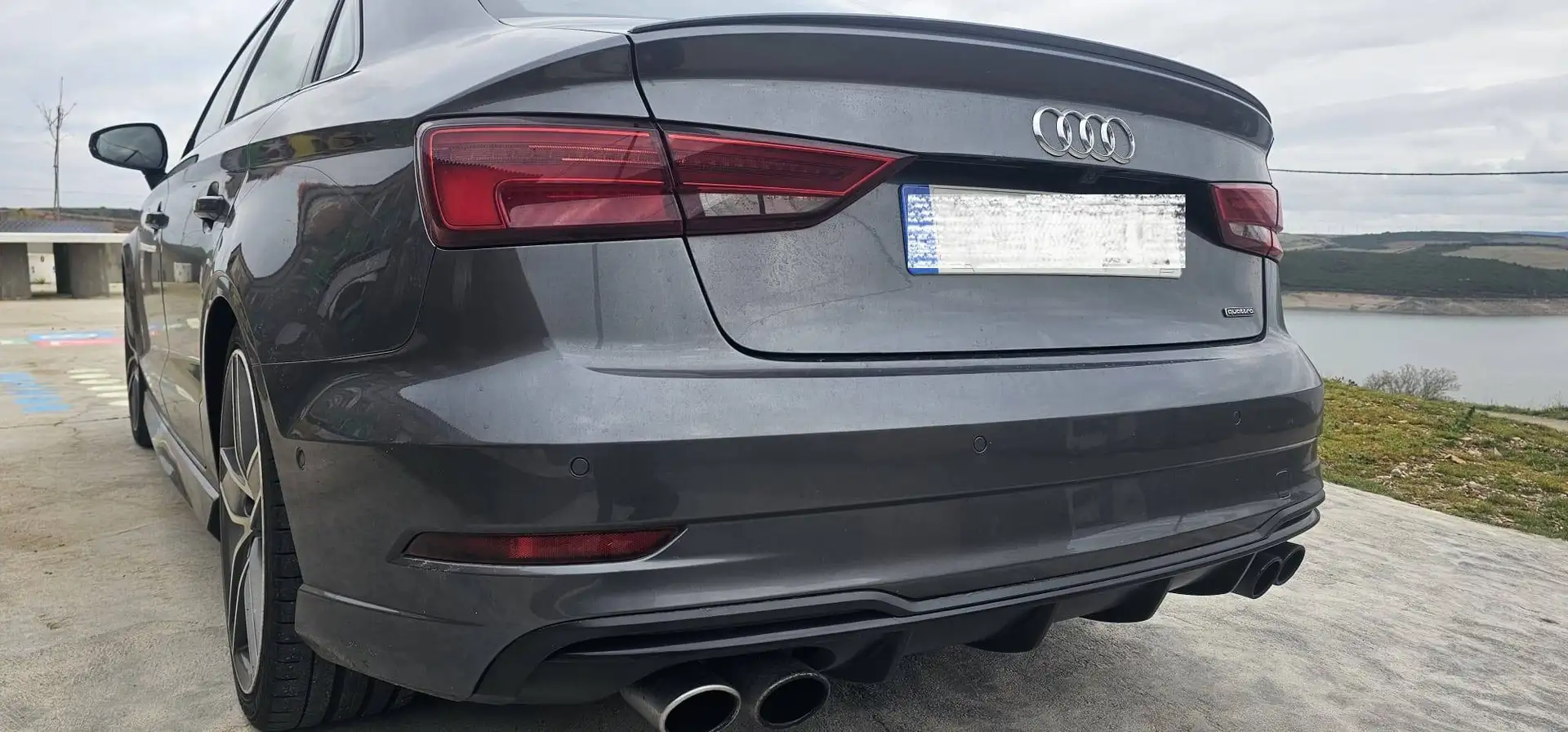 Audi A3 A3 Sedán 2.0 TFSI quattro S tronic 140kW Gris - 2