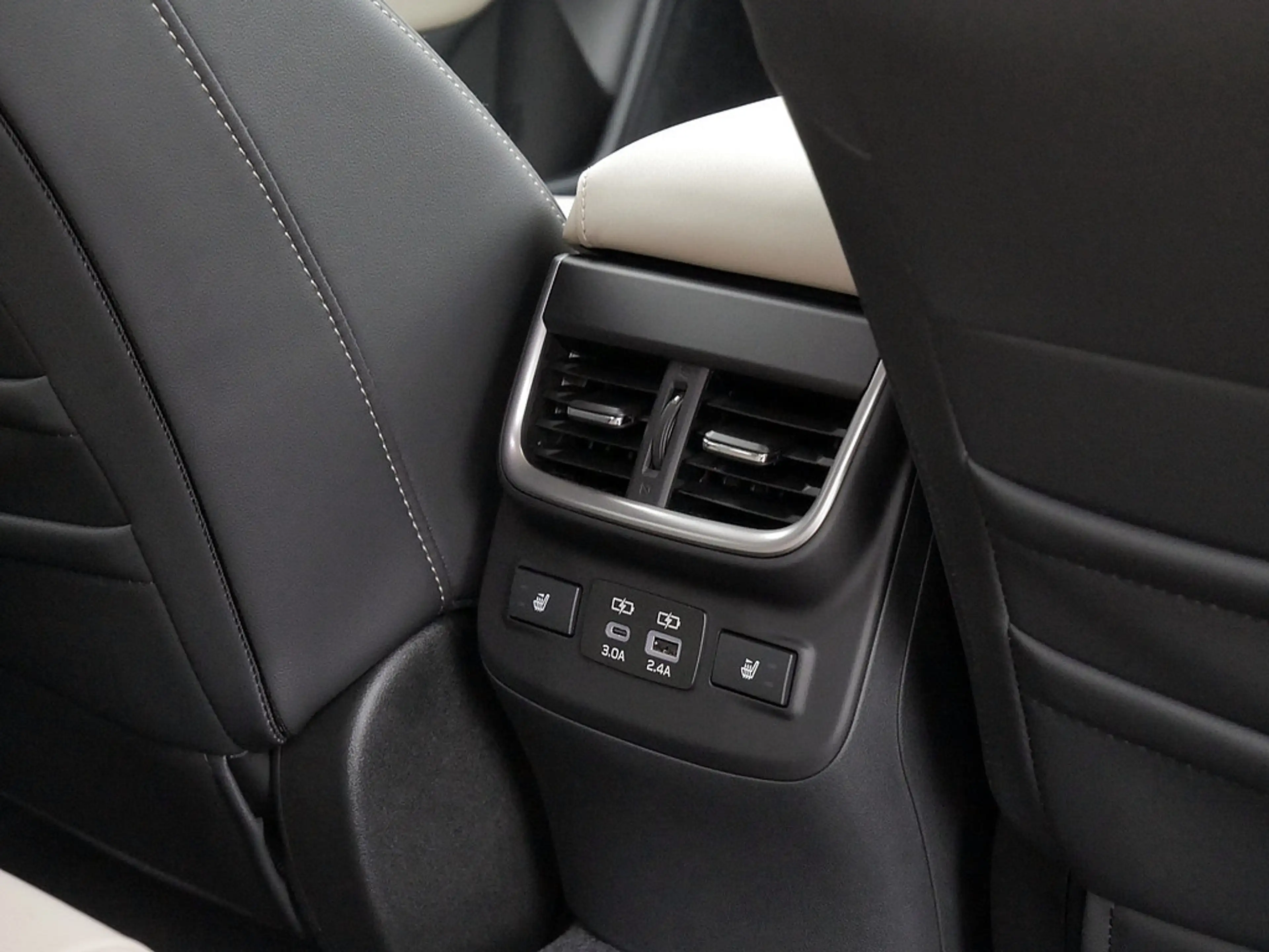 Subaru OUTBACK 2.5i Platinum LEDER HGSD ACC LED 360° — photo 14